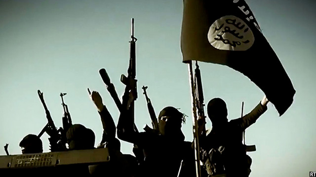 دونالد گفته‌است که نابودی داعش را در صدر برنامه‌های خود قرار داده‌.