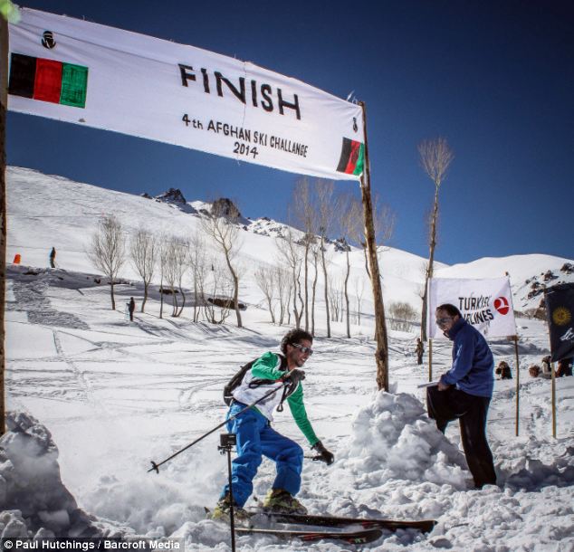 Afghanistan's-Ski-Globalization 3