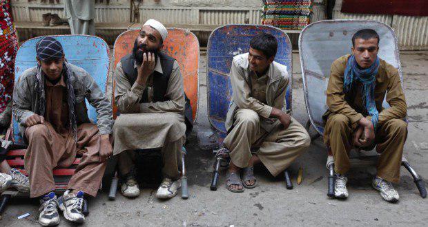 آمارها نشان می‌دهد که رقم افراد بی‌کار در افغانستان به 9 میلیون تن رسیده است