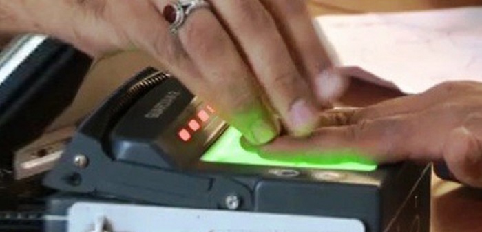 کمیسیون تأکید دارد که روی کارشیوه استفاده از دستگاه‌های بایومتریک کار می‌کند تا مشکلات انتخابات مجلس نمایند‌گان در انتخابات ریاست جمهوری سال آینده تکرار نشود