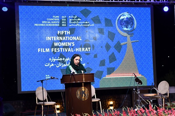 رویا سادات مسئول خانه رویا فیلم و کارگردان پنجمین جشنواره بین المللی فیلم زنان هرات