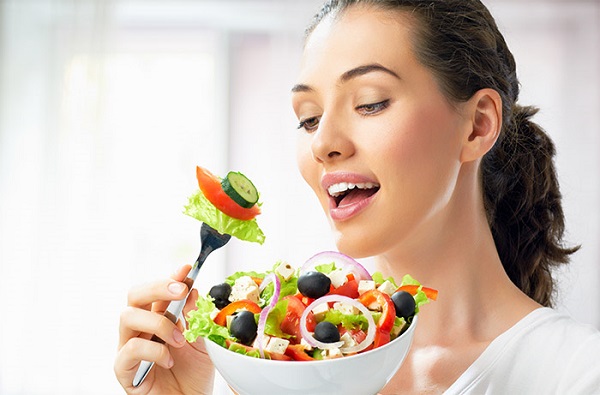 برنامه‌های غذایی حاوی پروتئین زیاد، در عین حال، بسیار سیرکننده هستند و مانع پرخوری می‌شوند.
