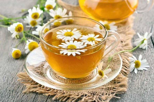 چای بابونه می‌تواند به مدیریت اضطراب کمک شایانی کند. به علاوه، استفاده از این چای یا جوشانده در دوزهای بالا بی‌خطر است. 