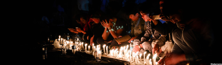 شامگاه شهدای روشنایی؛ شمع های افروخته به یاد معترضان از جهان رفته