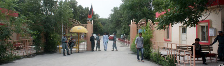 پولیس، درد سر جدی برای دانشجویان دانشگاه کابل
