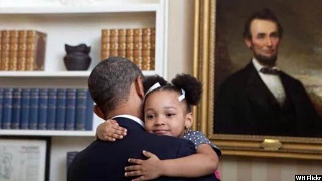 Obama-with-kids18