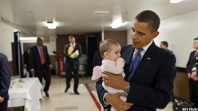 Obama-with-kids59