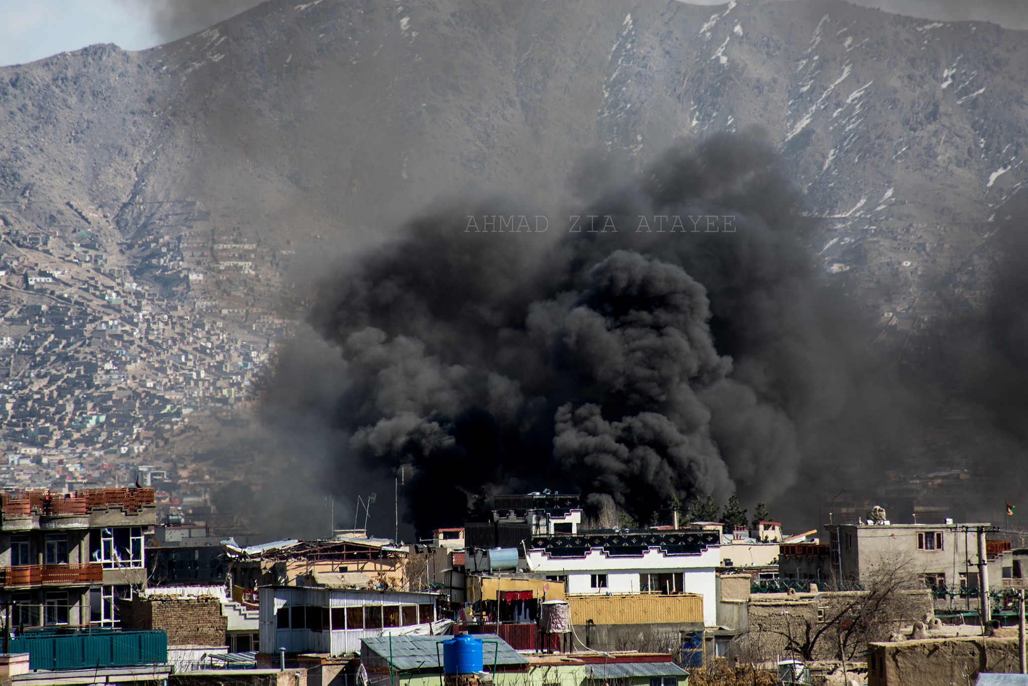 نخستین لحظات انفجار در ساحه‌ی حوزه ششم امنیتی کابل