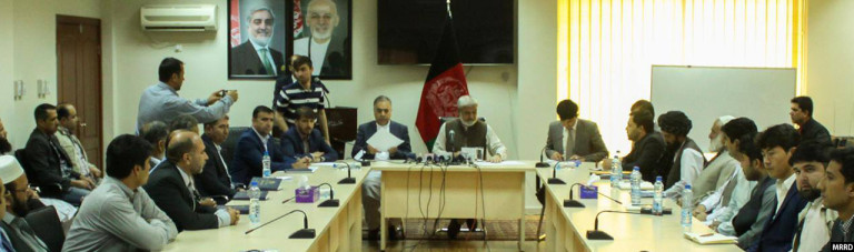 در 9 ولایت افغانستان؛ امضای قرارداد 12 پروژه راه‌سازی به ارزش 521 میلیون افغانی