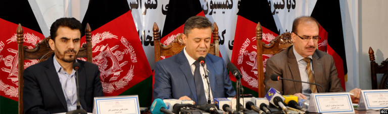 به دلیل تخلفات قانونی؛ برکناری 5 کارمند کمیسیون شکایات انتخاباتی افغانستان