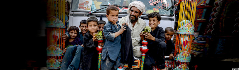 1 ماه فرصت برای 1.4 میلیون مهاجر؛ پاکستان در پی استفاده سیاسی و افغانستان نگران بحران انسانی