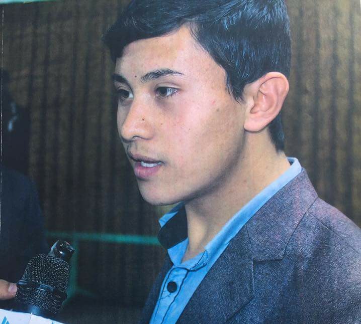 رجب رحیمی، برادر 15 ساله عطاالله و فرزانه می‌گوید که عطاالله همیشه در رویاها و خیالاتش به این‌که روزی برای ماستری به آمریکا خواهد رفت، فکر می‌کرد و برای رسیدن به این هدف سخت تلاش داشت