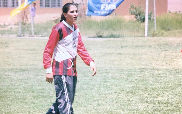  فوتبال در جریان کودکی و نوجوانی شمیلا که در دو دهه گذشته اتفاق افتاده اقبال زیادی در این سرزمین نداشته است