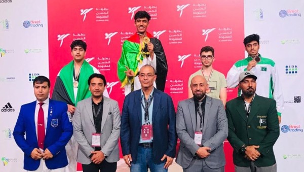 افغانستان با 9 تکواندو کار در بخش نوجوانان با کسب سه مدال طلا، سه مدال نقره و دو مدال برنز مقام نخست رقابت ها را بدست آورد