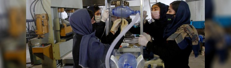 دختران رباتیک افغانستان؛ سازندگان ونتیلاتوری که با قطعات تویوتا کرولا ساخته می شود
