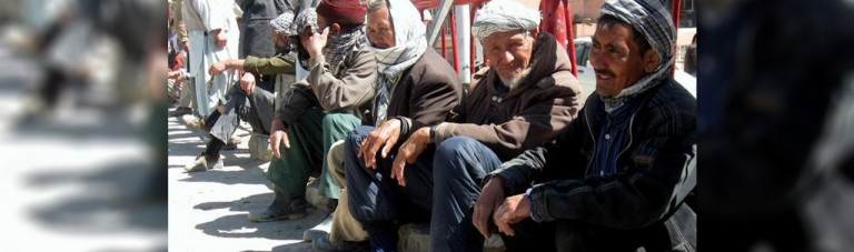 تاثیر ویروس کرونا بر اقتصاد افغانستان؛ برنامه غذایی جهان: میلیون ها افغان با خطر گرسنگی مواجه اند