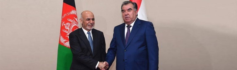 گفتگوی تیلفونی دو رییس جمهور؛ امام علی رحمان اشرف غنی را به تاجیکستان دعوت کرد