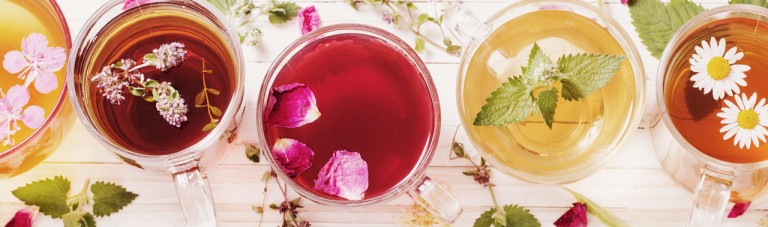 ۸ چای گیاهی که بدن تان بابت نوشیدن شان از شما سپاسگزار خواهد بود!