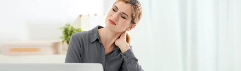 رفع گرفتگی گردن: چگونه خشکی گردن را در یک دقیقه (یا کمتر) از بین ببریم