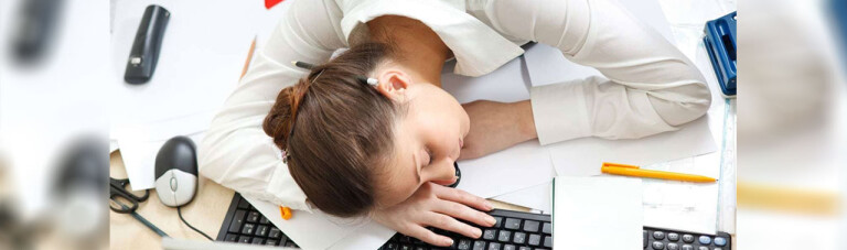 دلایل خستگی مداوم: ۷ بیماری و اختلالی که سبب می شوند همواره احساس خستگی داشته باشید
