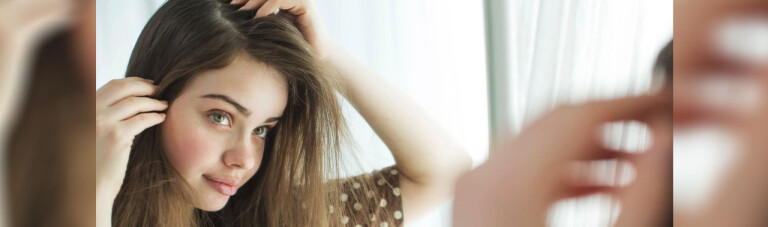 ۷ مهمترین علل سفید شدن موها در سنین جوانی و راه‌های درمان آن