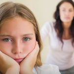 والدین نابالغ: ۷ نشانه که توسط والدین نابالغ به لحاظ عاطفی بزرگ شده اید