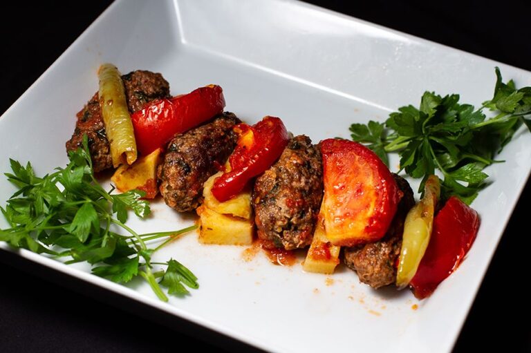 طرز تهیه کوفته ازمیری خوشمزه ترین غذای یونانی-ترکی