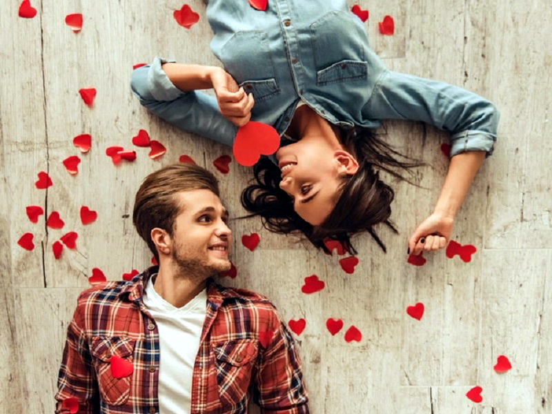 راههای تقویت روابط عاشقانه
۹ جمله که زن و شوهرهای خوشبخت به هم می گویند