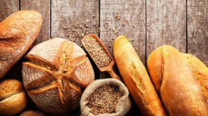 دلایل حذف نان از رژیم غذایی
