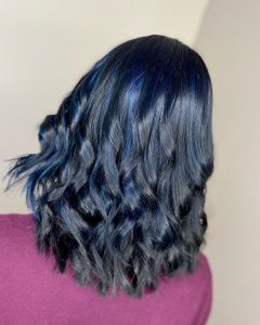 موهای مشکی با هایلایت آبی