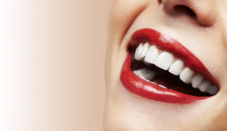 سلامتی دندان ها: 8 غذایی که به لبخند شما زیبایی می بخشد
