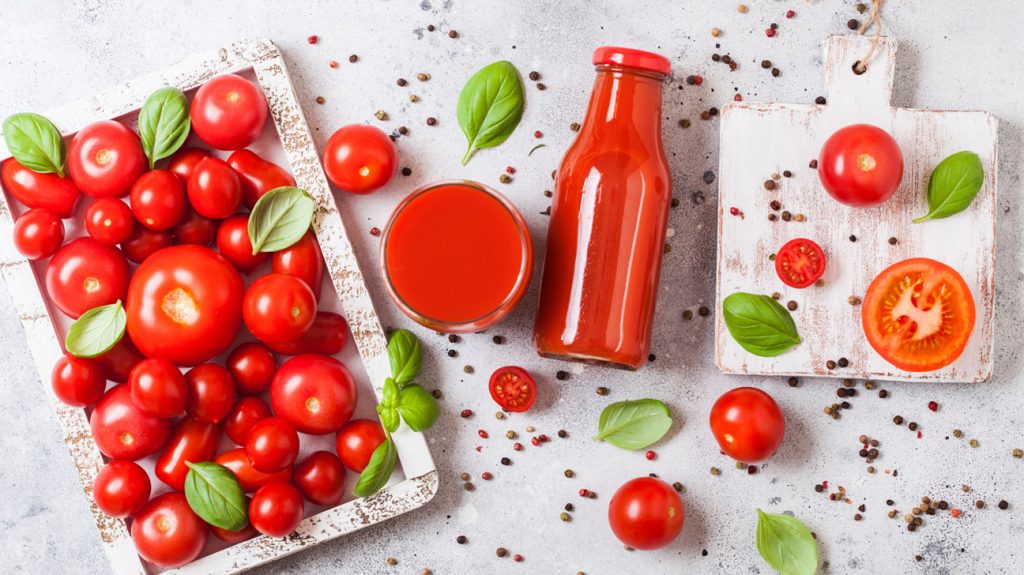عوارض جانبی گوجه فرنگی کنترل تشنگی در ماه رمضان