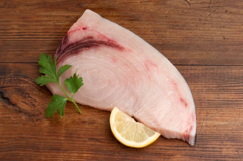 فواید اره ماهی
غذاهای مفید برای فشار چشم