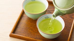 اگر اهل نوشیدن چای سبز هستید، این ۱۴ نکته را حتما بخوانید!