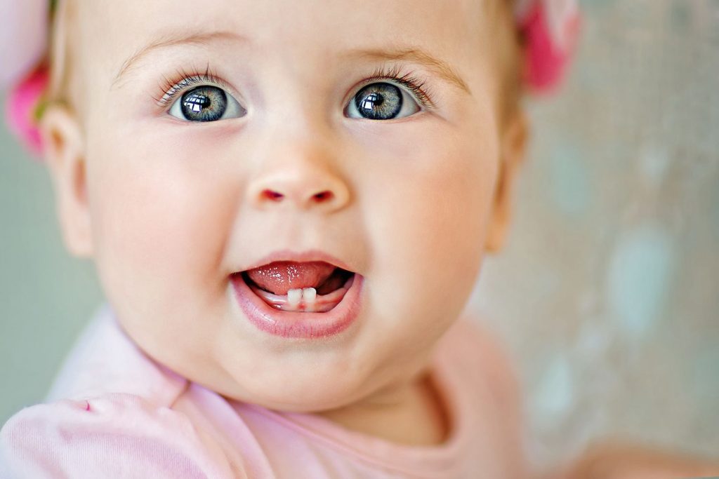 کاهش درد دندان درآوردن نوزاد