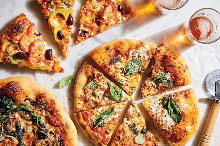 عوارض خوردن پیتزا: با خوردن پیتزا چه بلایی بر سر بدنتان می‌آورید؟