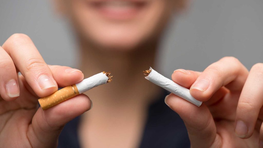 پزشکان از نحوه ترمیم ریه های افراد سیگاری می‌گویند