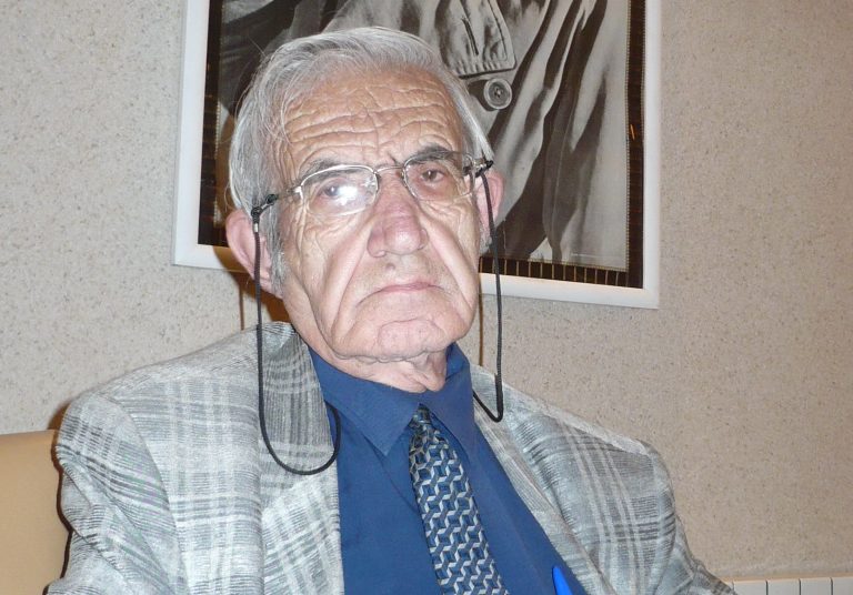 بیوگرافی اردشیر کاظمی؛ پیرترین بازیگر ایران