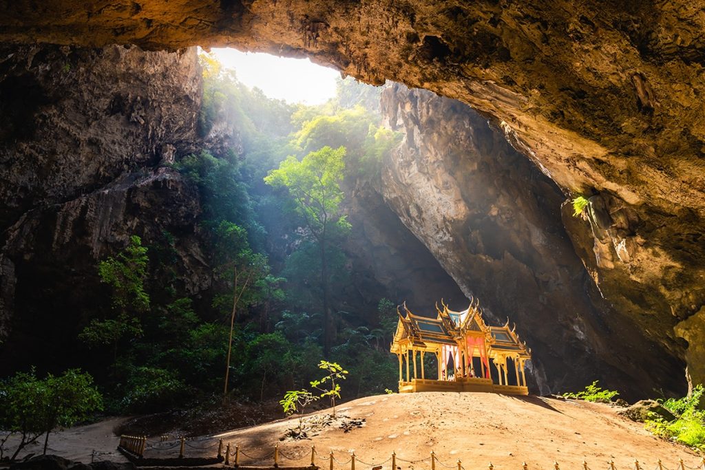 غار فرایا ناخون، تایلند