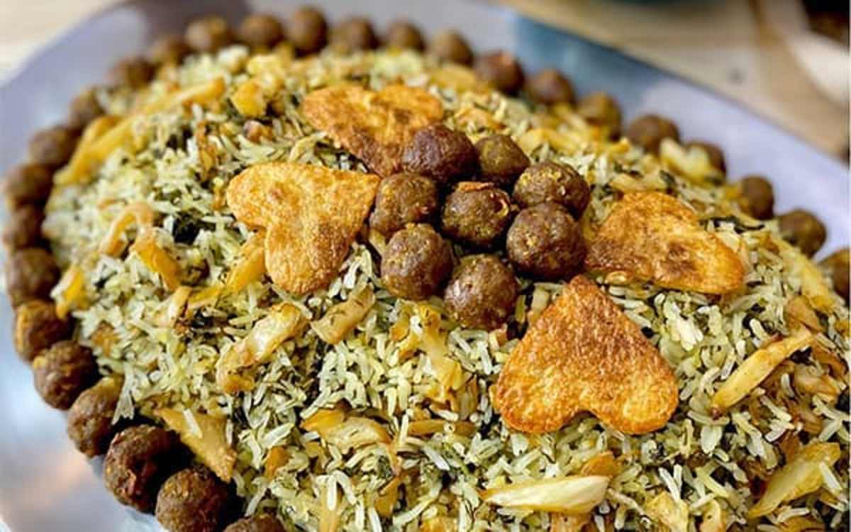 طرز تهیه لوبیا پلوی اصیل شیرازی: با این غذای خوشمزه یک سفر به شیراز داشته باشید!