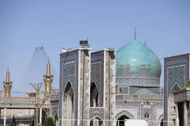آشنایی با مسجد گوهرشاد مشهد؛ معجزه معماری در حرم رضوی