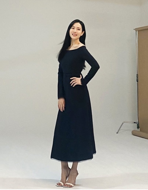 مدل لباس های سون یه جین زیباترین زن کره ای