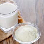 استفاده از شیر خشک برای چاقی صورت: فواید، عوارض و جایگزین‌ ها
