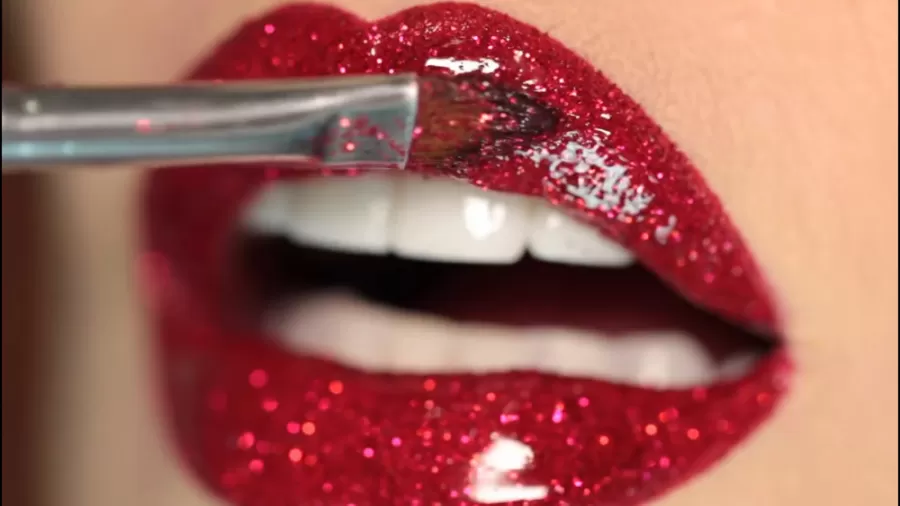 روانشناسی رنگ قرمز - نمادهای اصلی رنگ قرمز