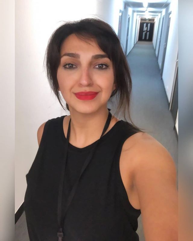 ویژگی‌های ظاهری و سبک شخصی شیرین ناصری