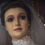 عروس مرده در ویترین مغازه